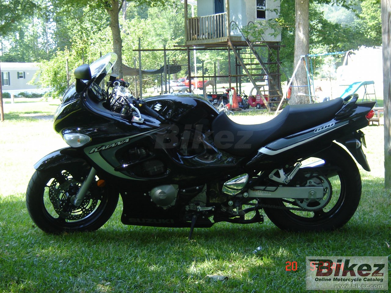 Suzuki Katana 600