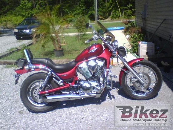 2006 Suzuki Boulevard S83