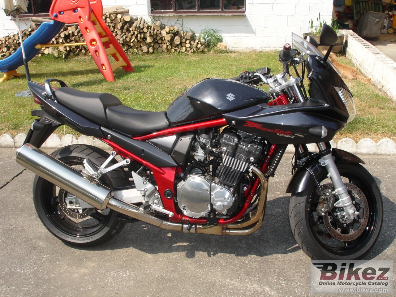 Suzuki Bandit 1200 SA