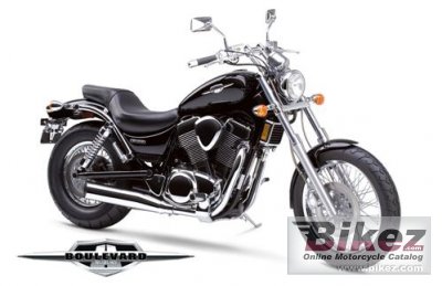 Suzuki Boulevard S83