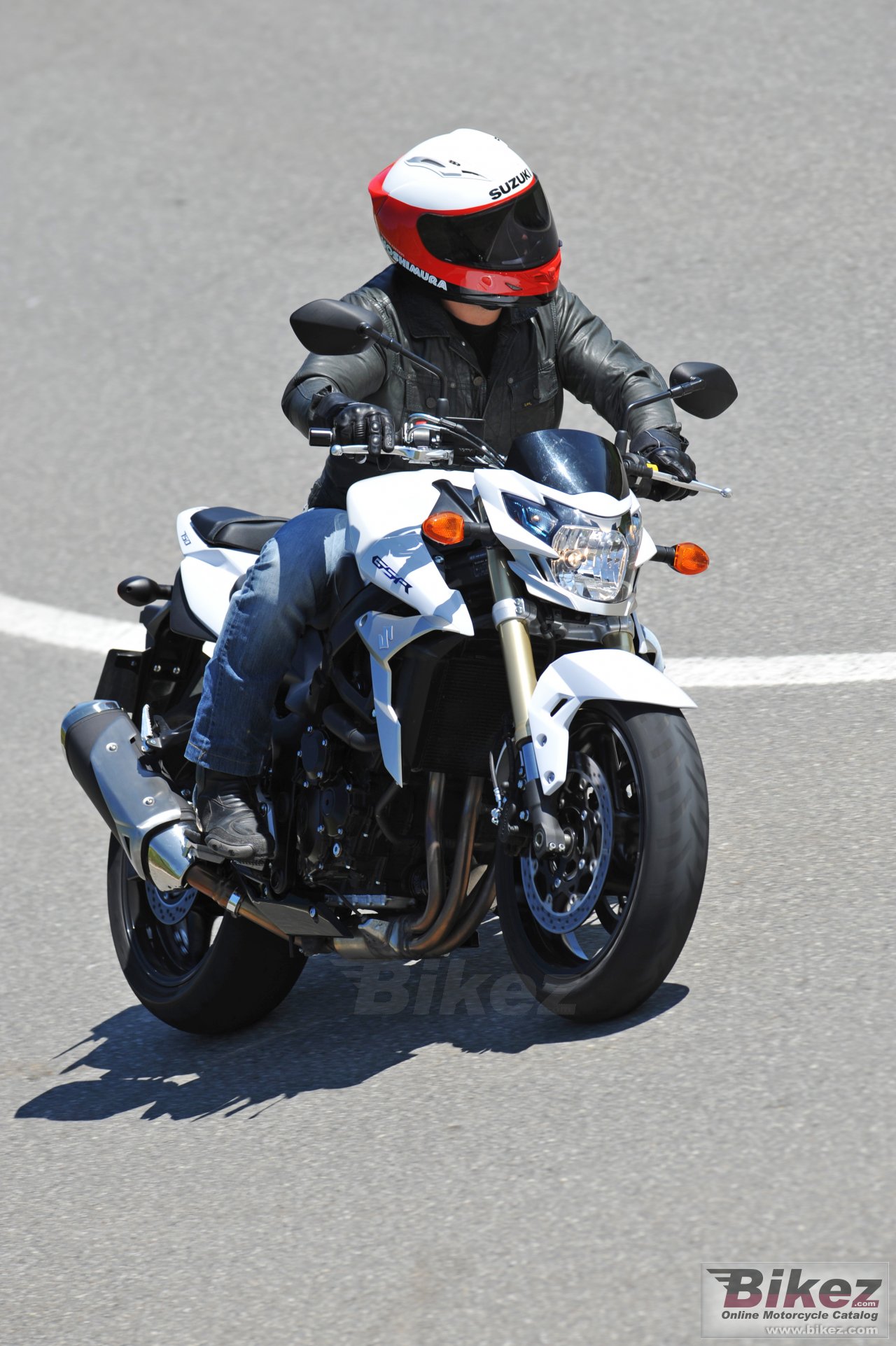 Suzuki GSR 750