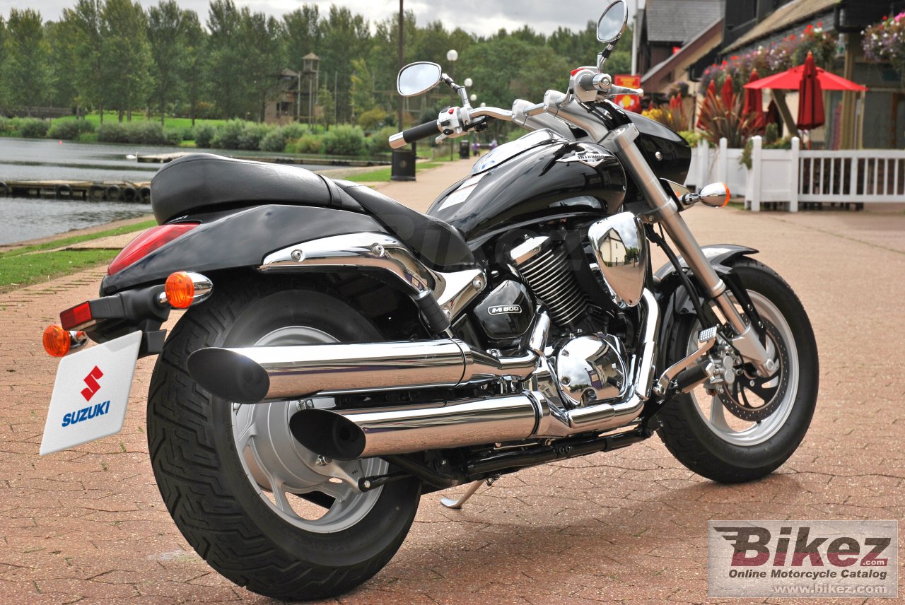 Suzuki Intruder M800