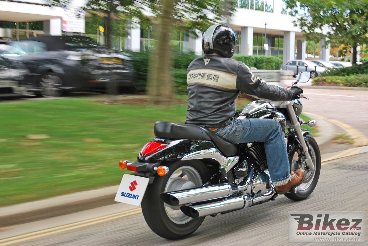 Suzuki Intruder M800