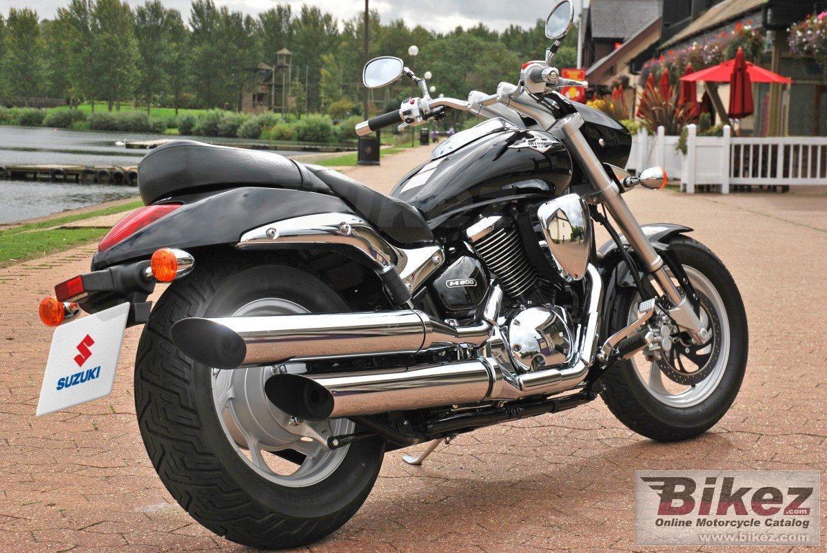 Suzuki Intruder M800