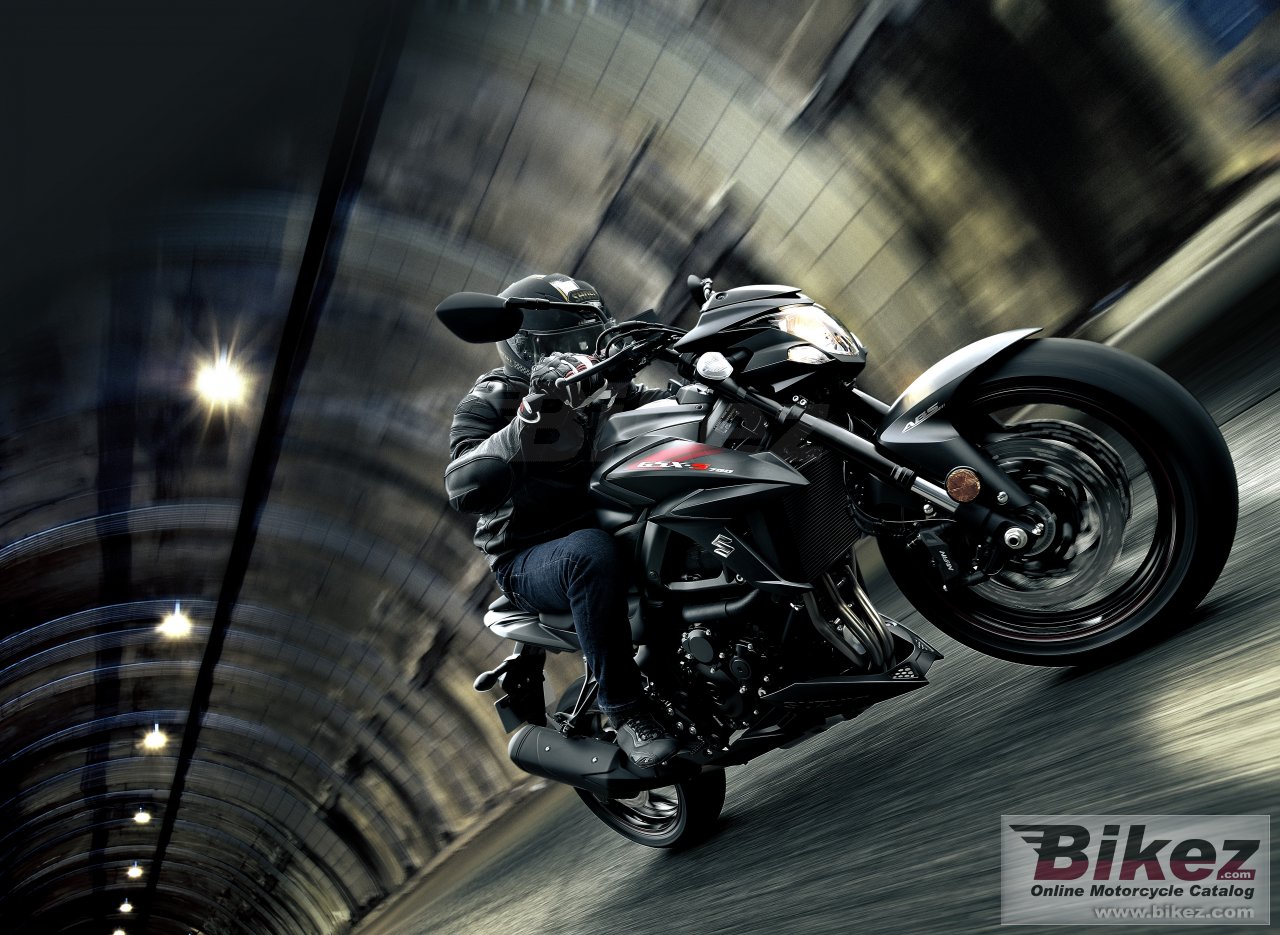 Suzuki GSX-S750