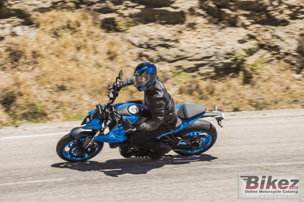 Suzuki GSX-8S