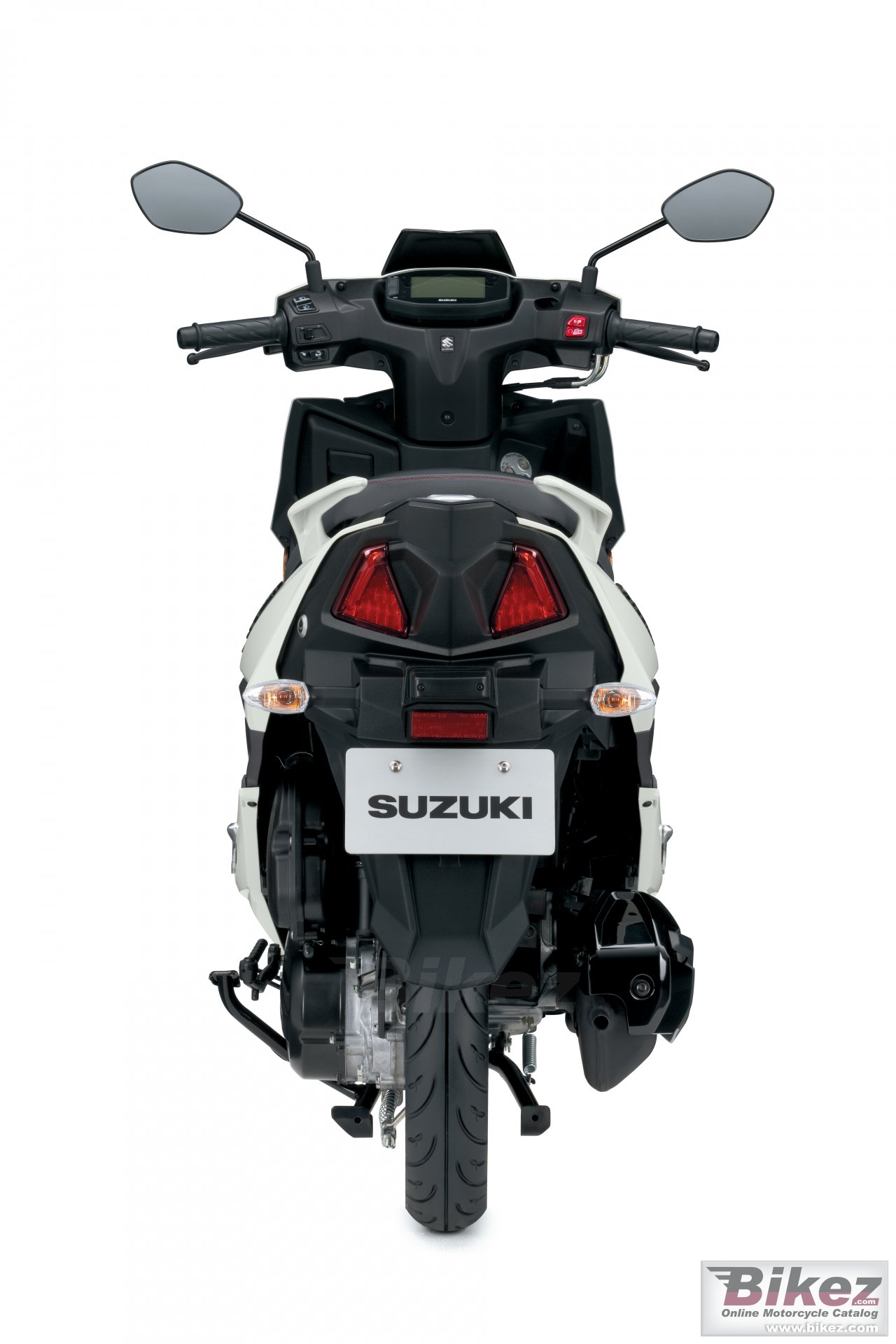 Suzuki Avenis