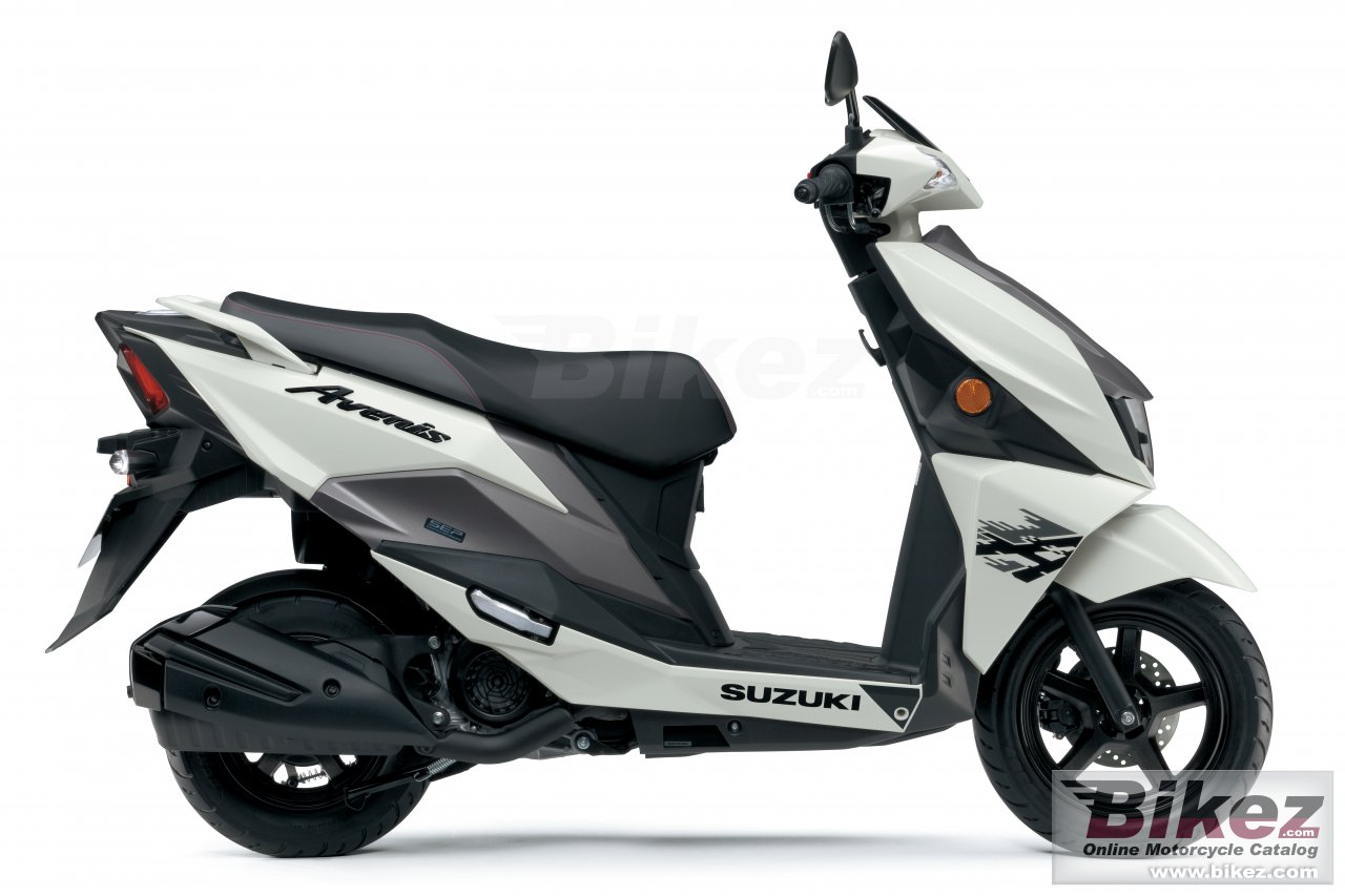 Suzuki Avenis