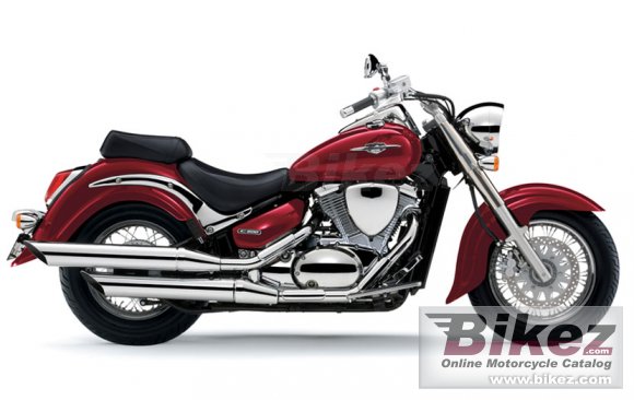 Red Suzuki Intruder 800 Motorcycle on a Sunny Day. Rigt View Editorial  Stock Photo - Image of suzuki, road: 155476893