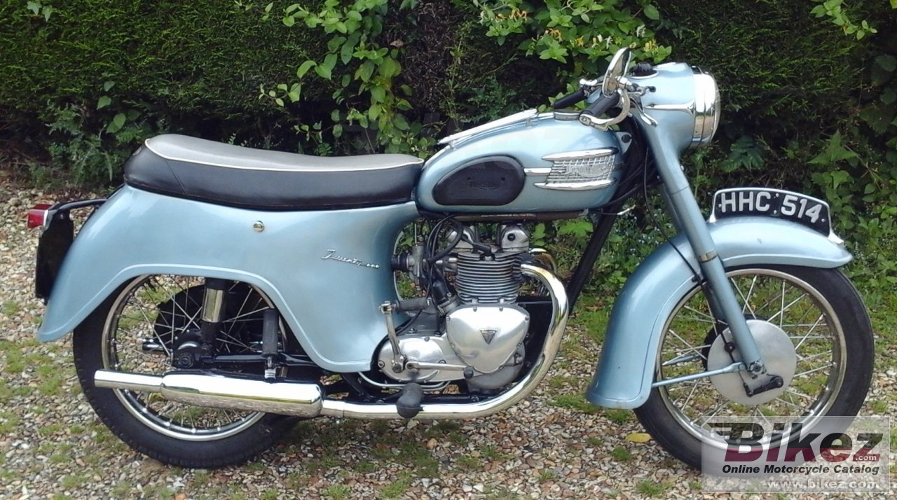 Triumph 3TA