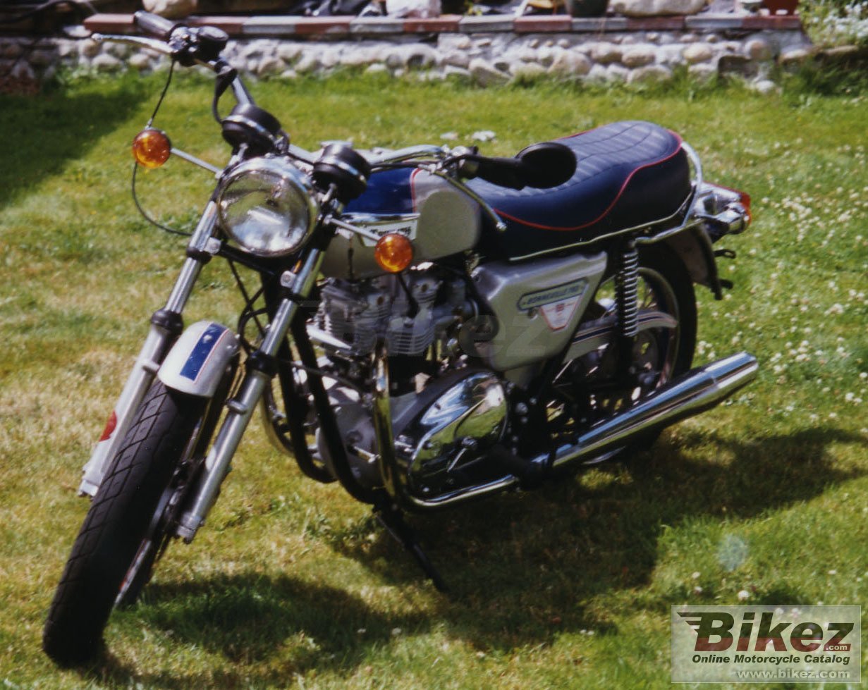 Triumph T 140 V Bonneville