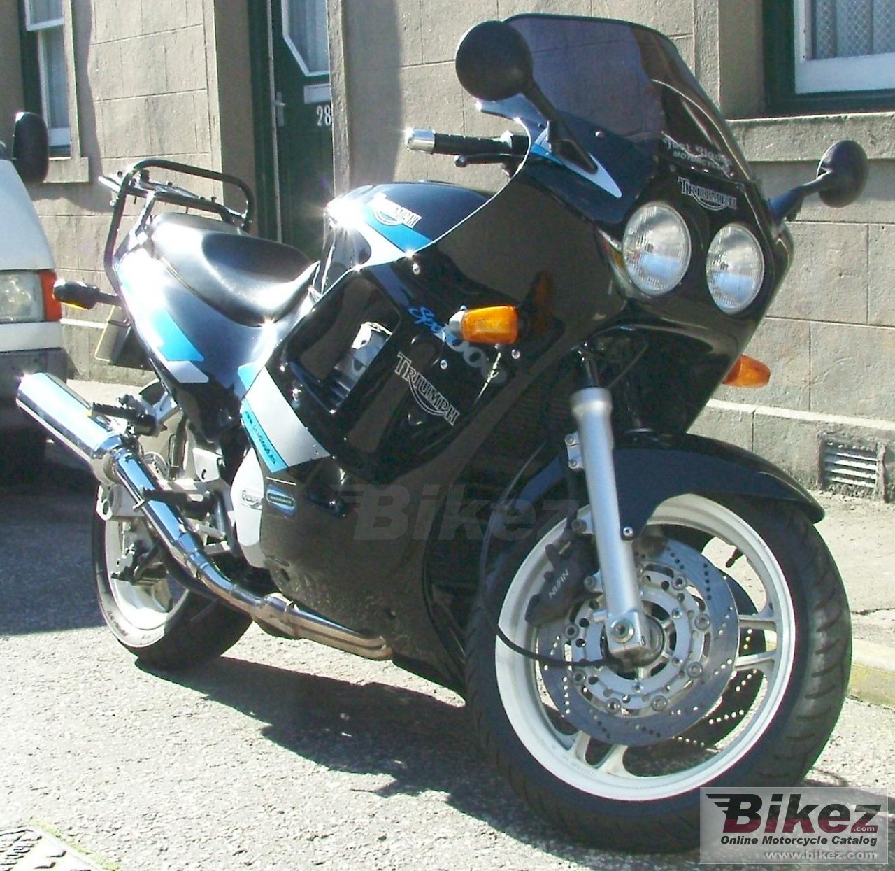 Triumph Daytona 1000