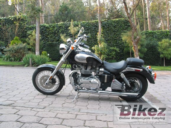 2002 Triumph Bonneville America