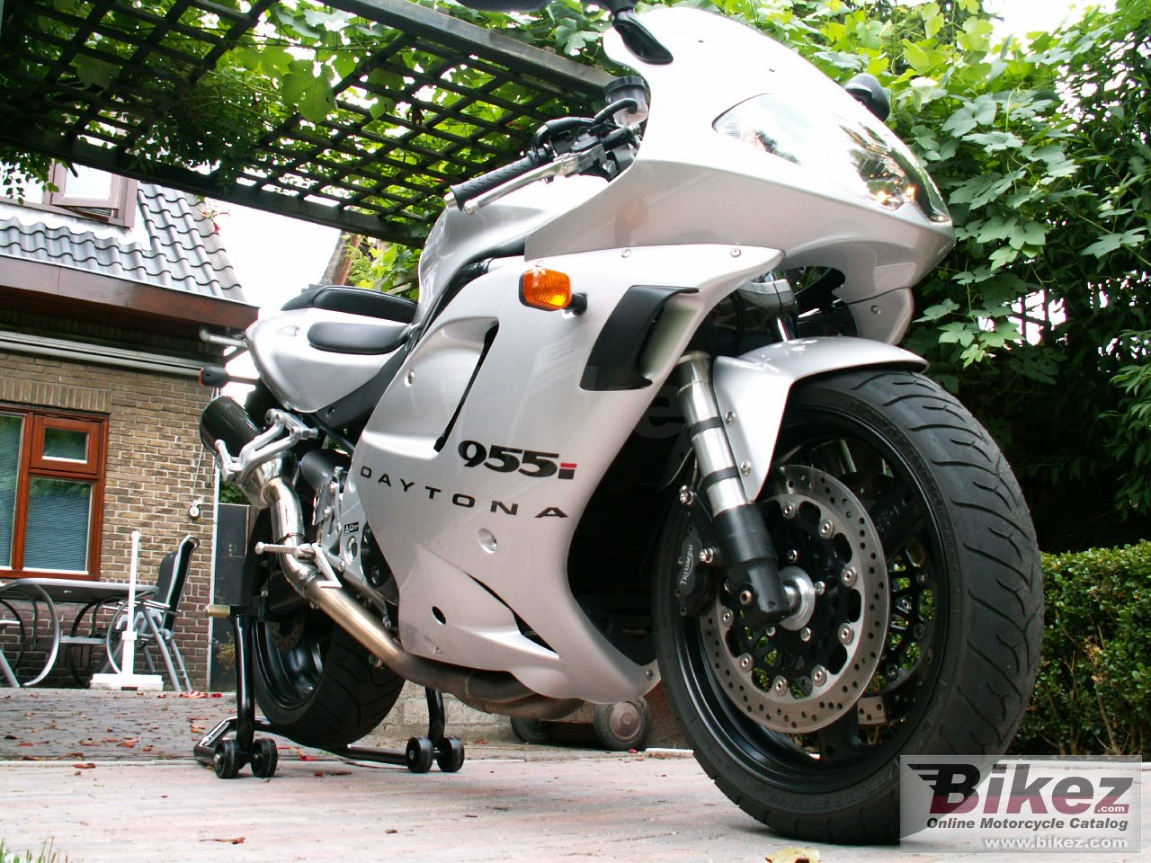 Triumph Daytona 955i