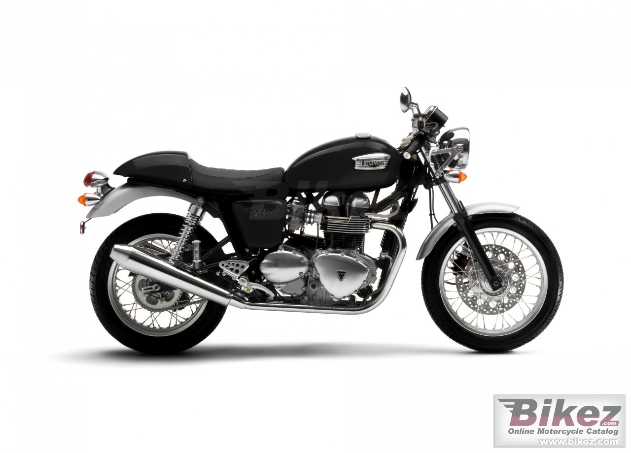 Triumph Thruxton 900