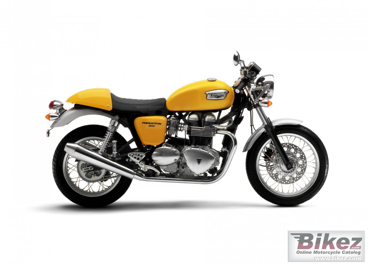 Triumph Thruxton 900
