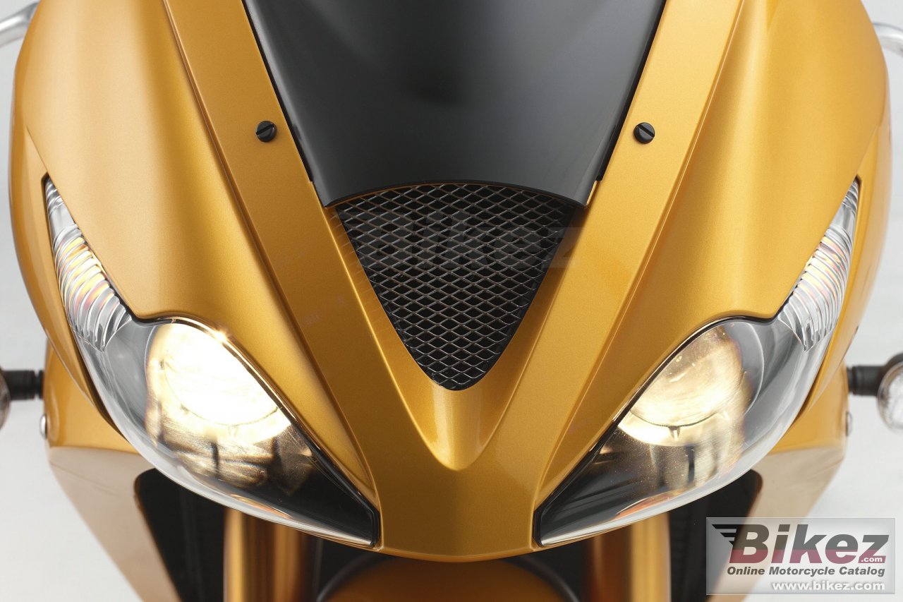 Triumph Daytona 675