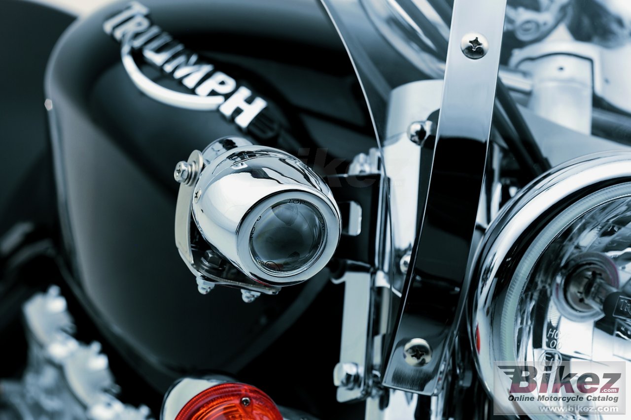 Triumph Rocket III