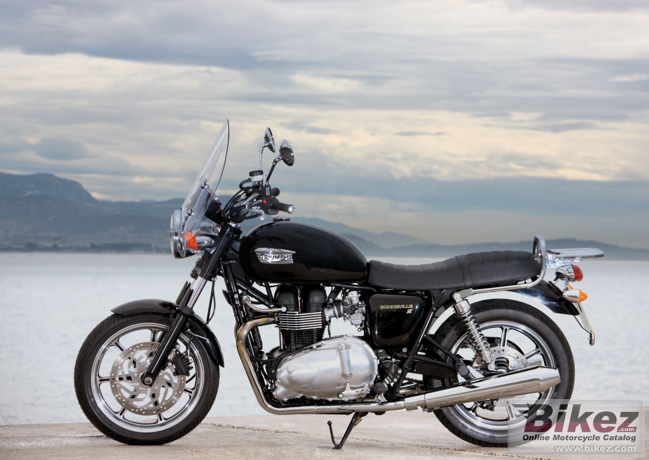 Triumph Bonneville SE