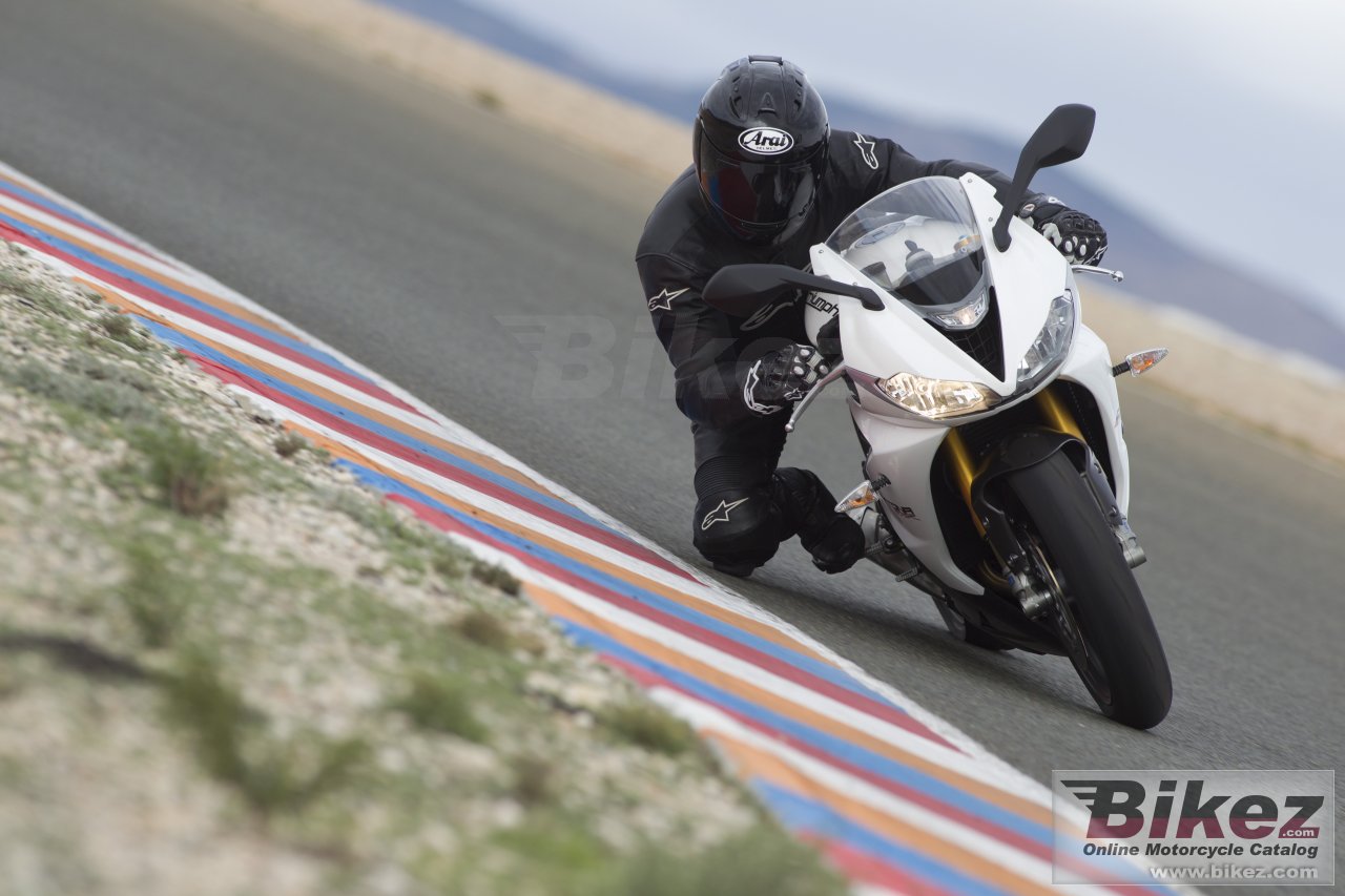 Triumph Daytona 675 R