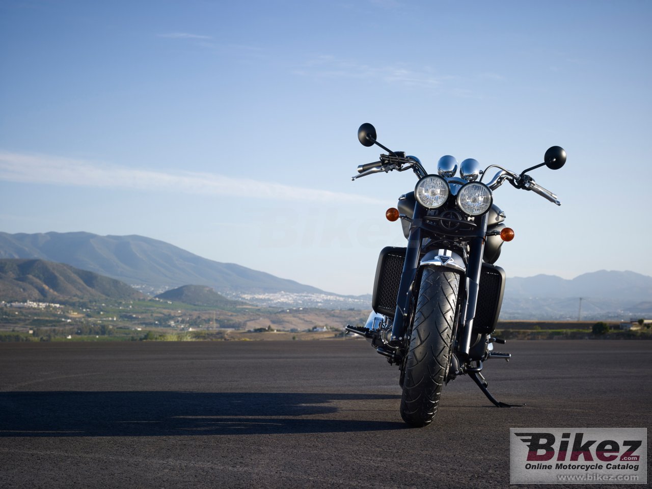 Triumph Rocket III Roadster