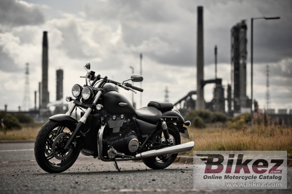 2016 Triumph Thunderbird Storm