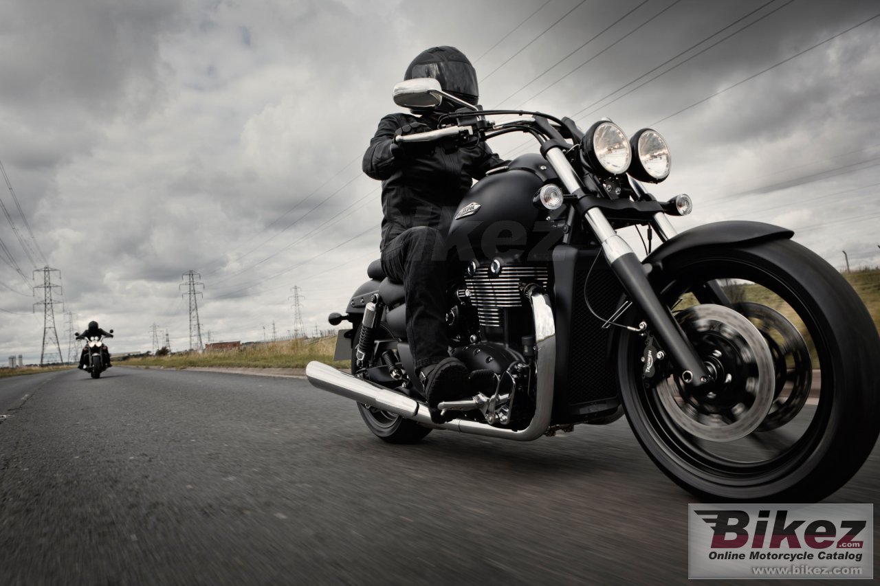 Triumph Thunderbird Storm