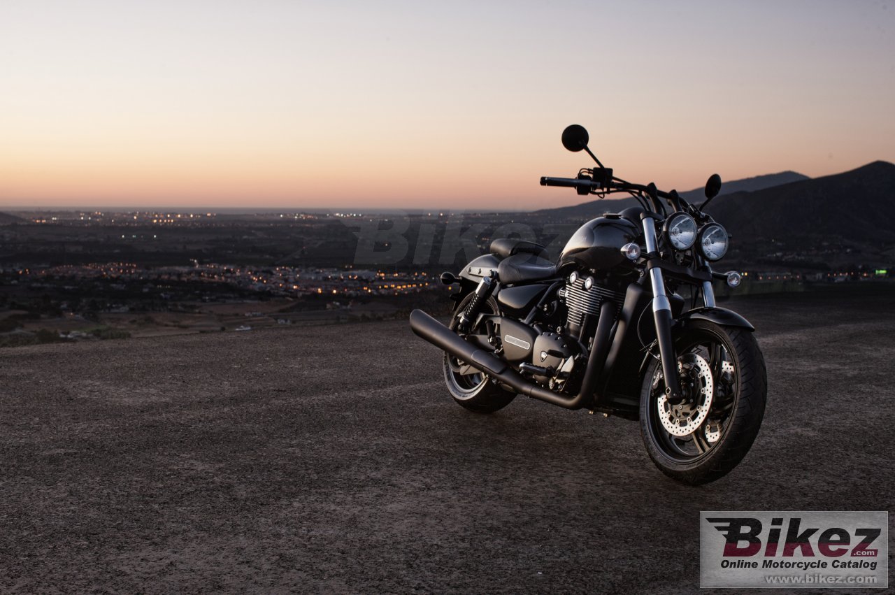 Triumph Thunderbird Nightstorm