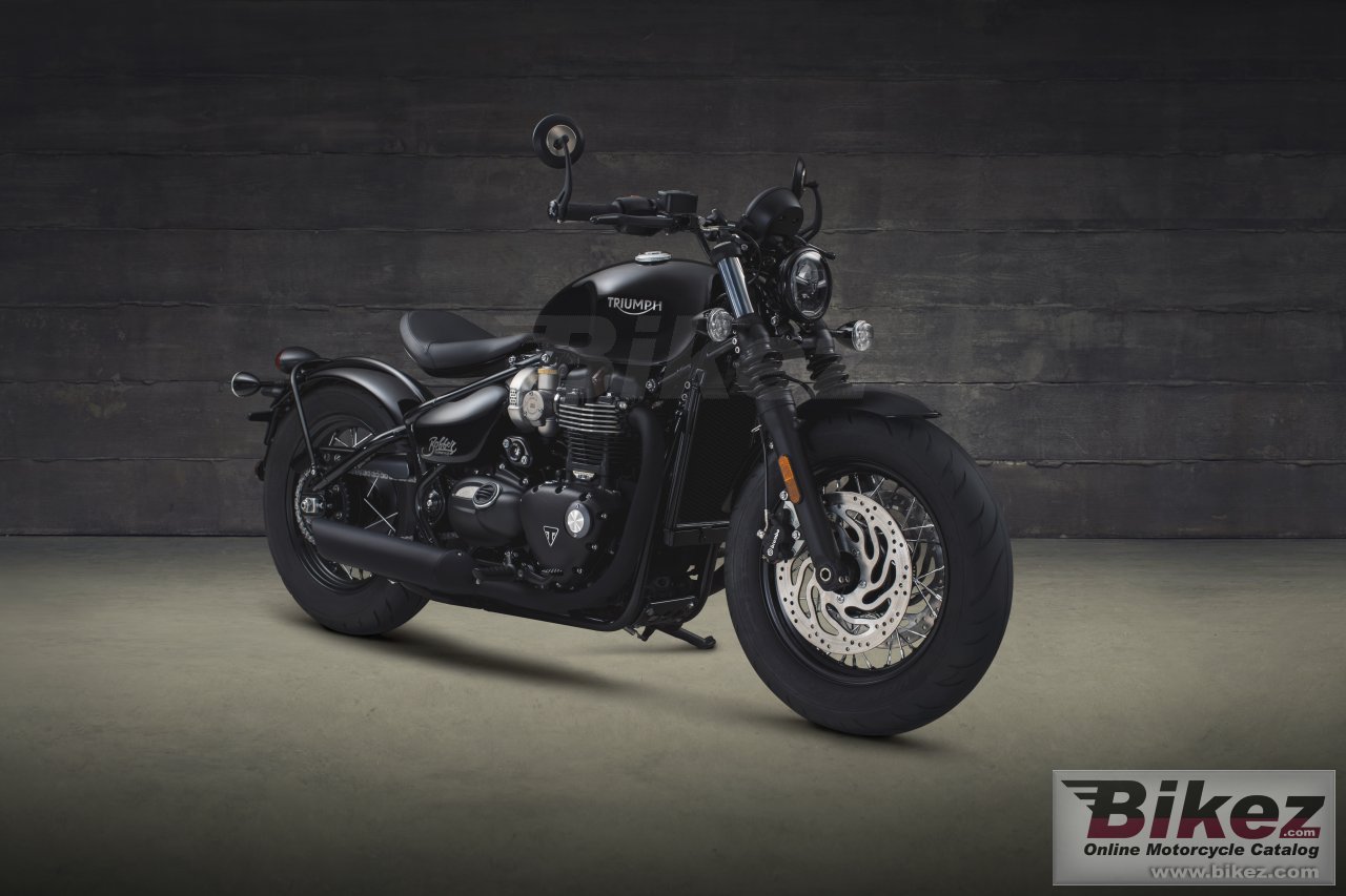 Triumph Bonneville Bobber Black