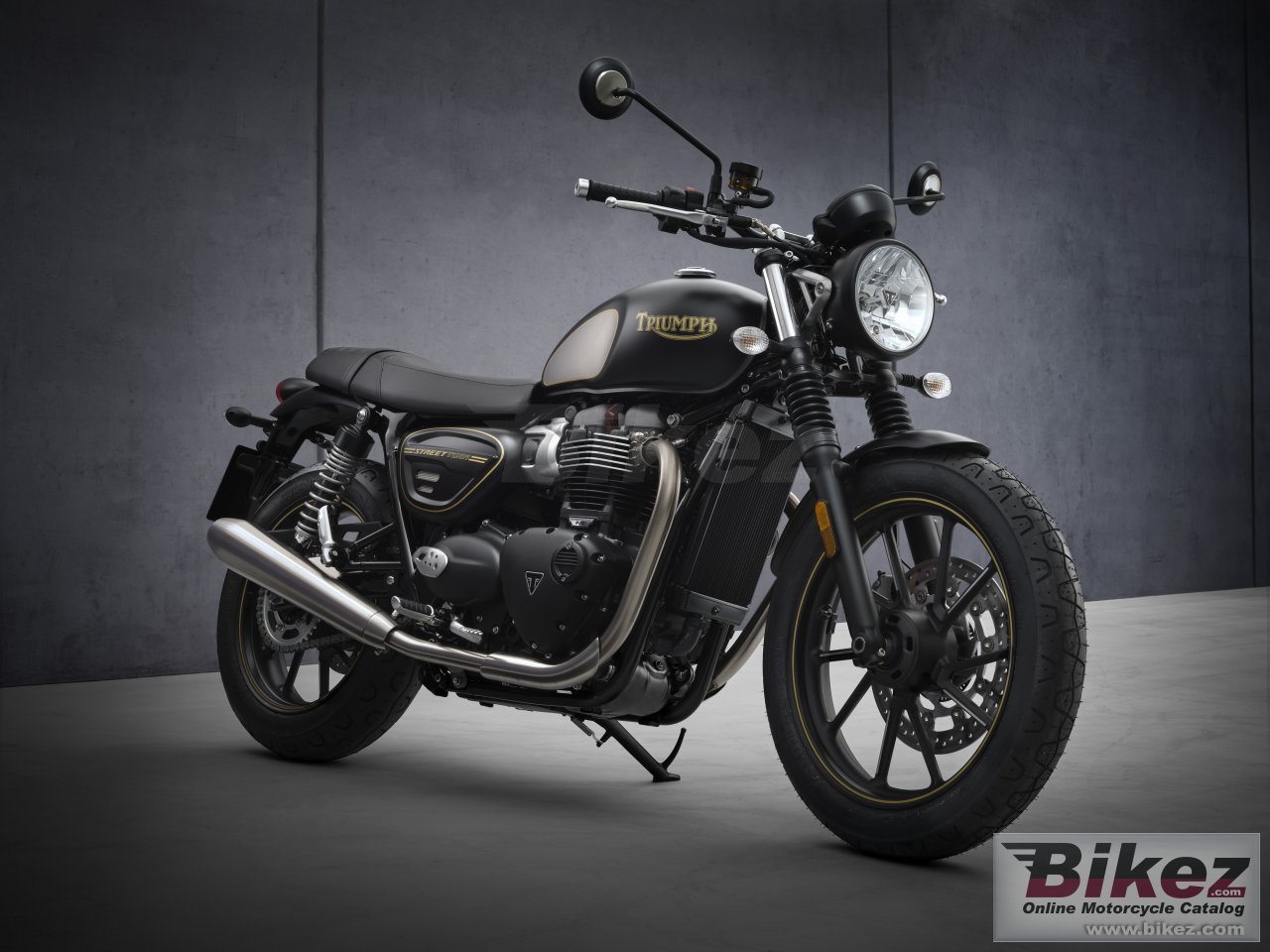 Triumph Street Twin Gold Line