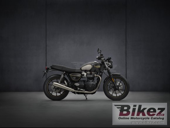 2021 Triumph Street Twin Gold Line