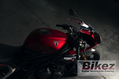 2022 Triumph Speed Triple 1200 RR