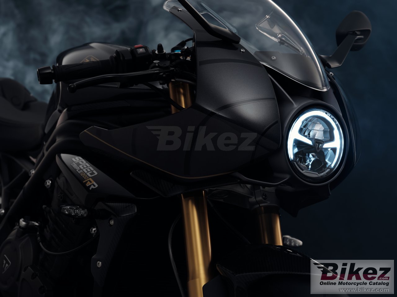 Triumph Speed Triple 1200 RR Bond Edition