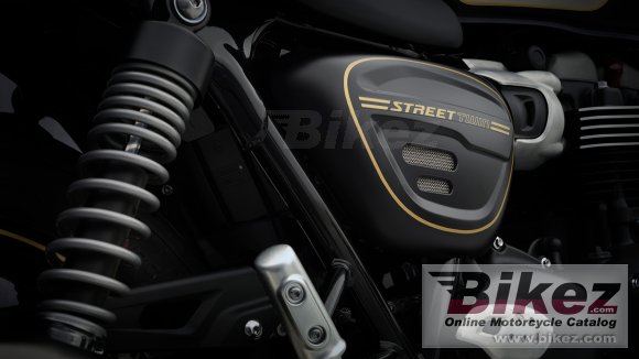 2023 Triumph Street Twin Gold Line