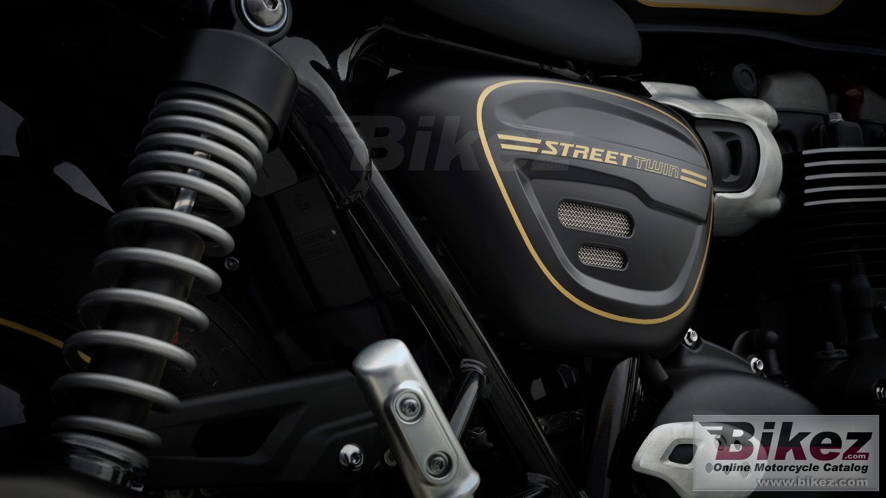 Triumph Street Twin Gold Line