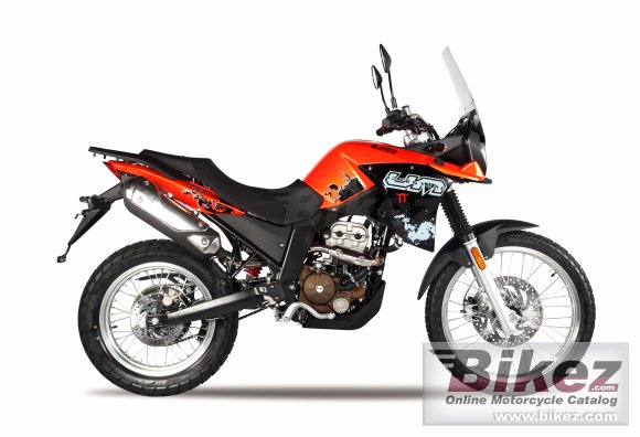 2018 UM DSR Aventure TT