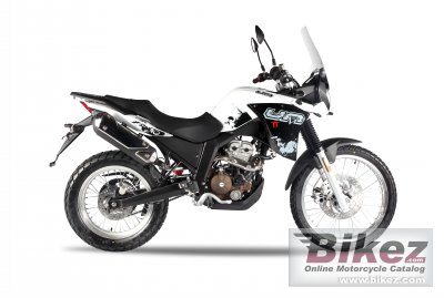 2018 UM DSR Aventure TT
