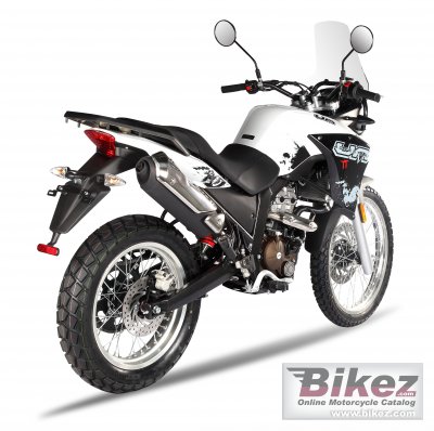 2018 UM DSR Aventure TT
