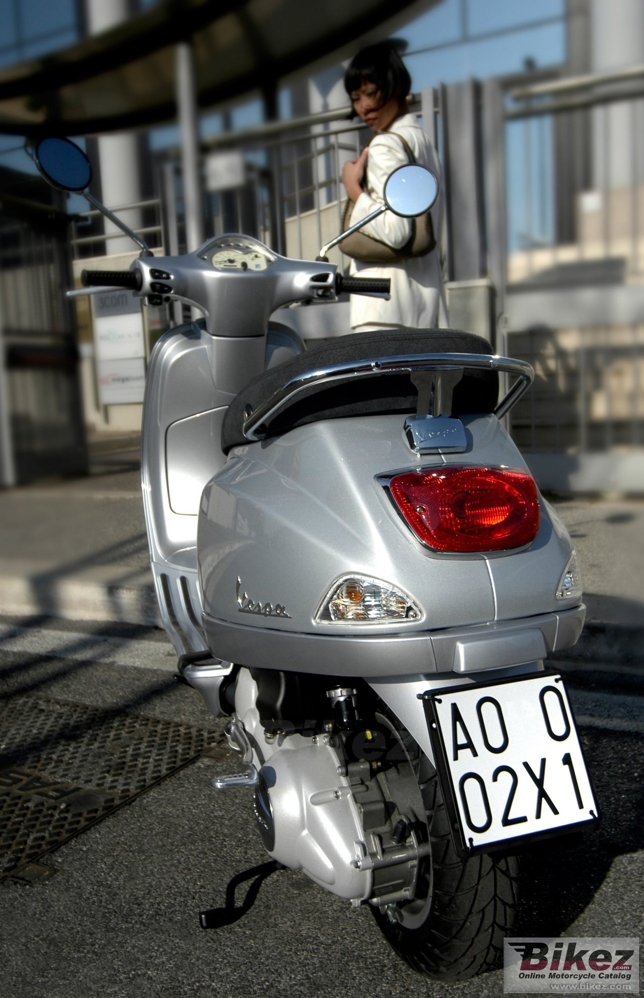 Vespa LX 125