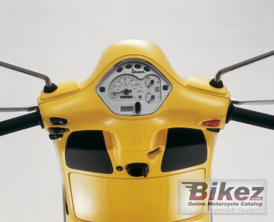 2007 Vespa GTS 125