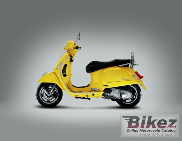 2007 Vespa GTS 125