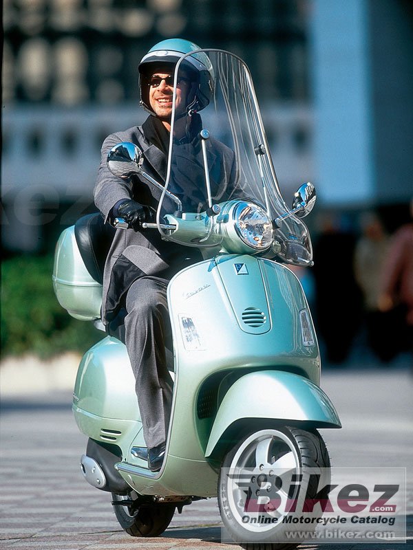 Vespa Granturismo