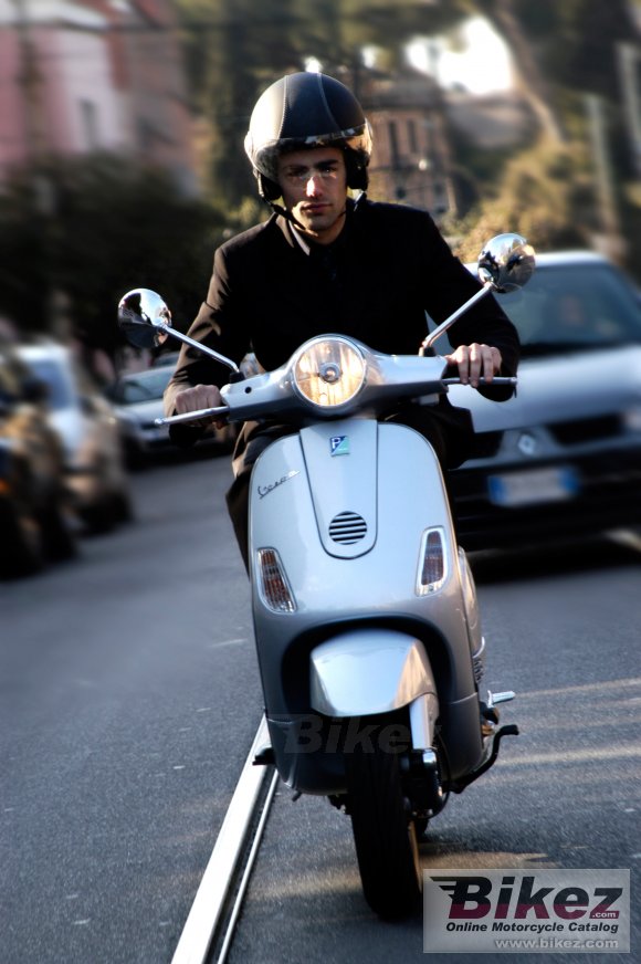 2009 Vespa LX  125