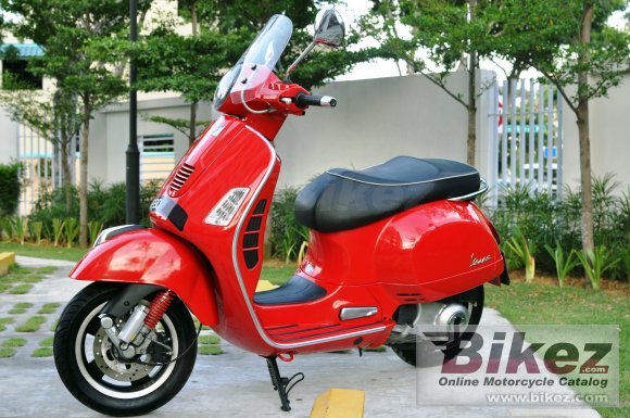 2009 Vespa GTS 300 Super