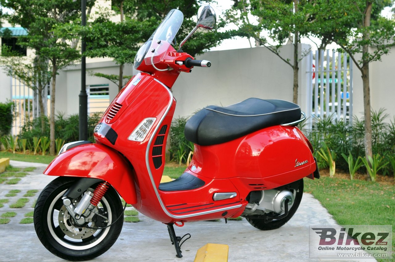 Vespa GTS 300 Super