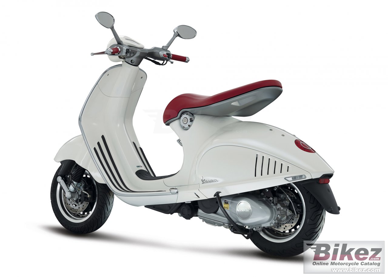 Vespa 946