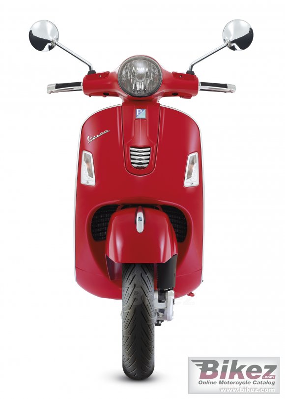 2015 Vespa GTS 300  Super