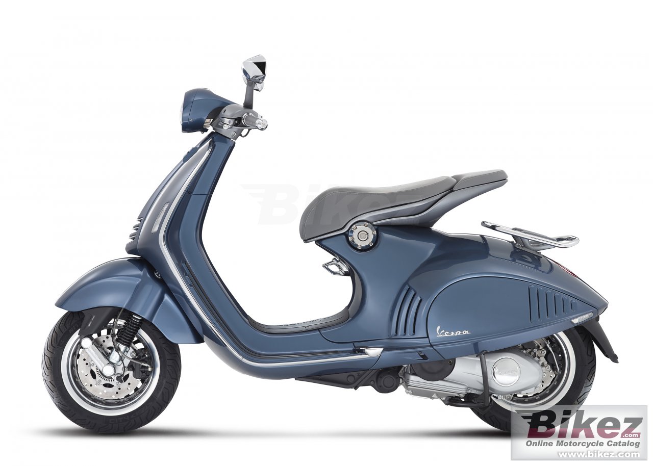 Vespa 946