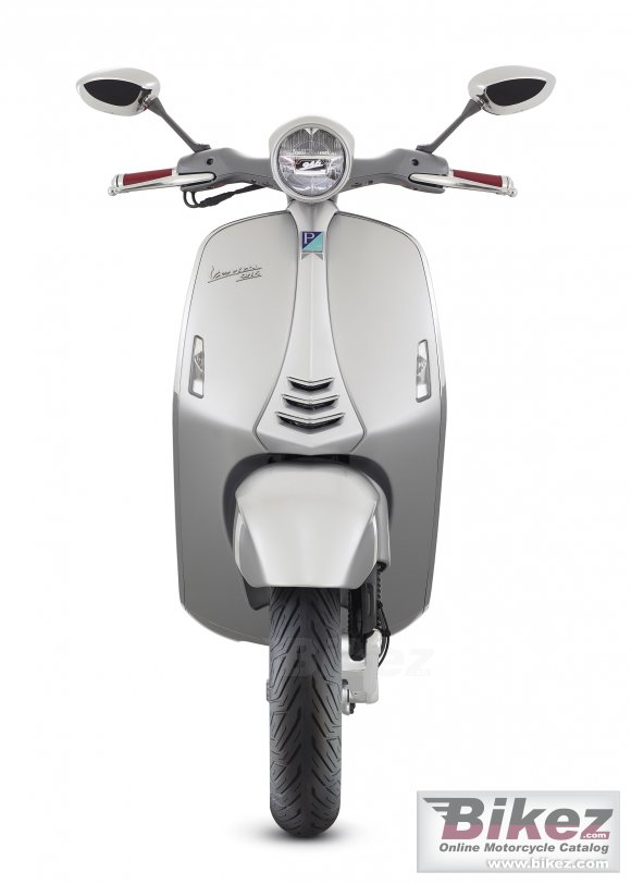 2015 Vespa 946