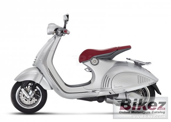 2015 Vespa 946